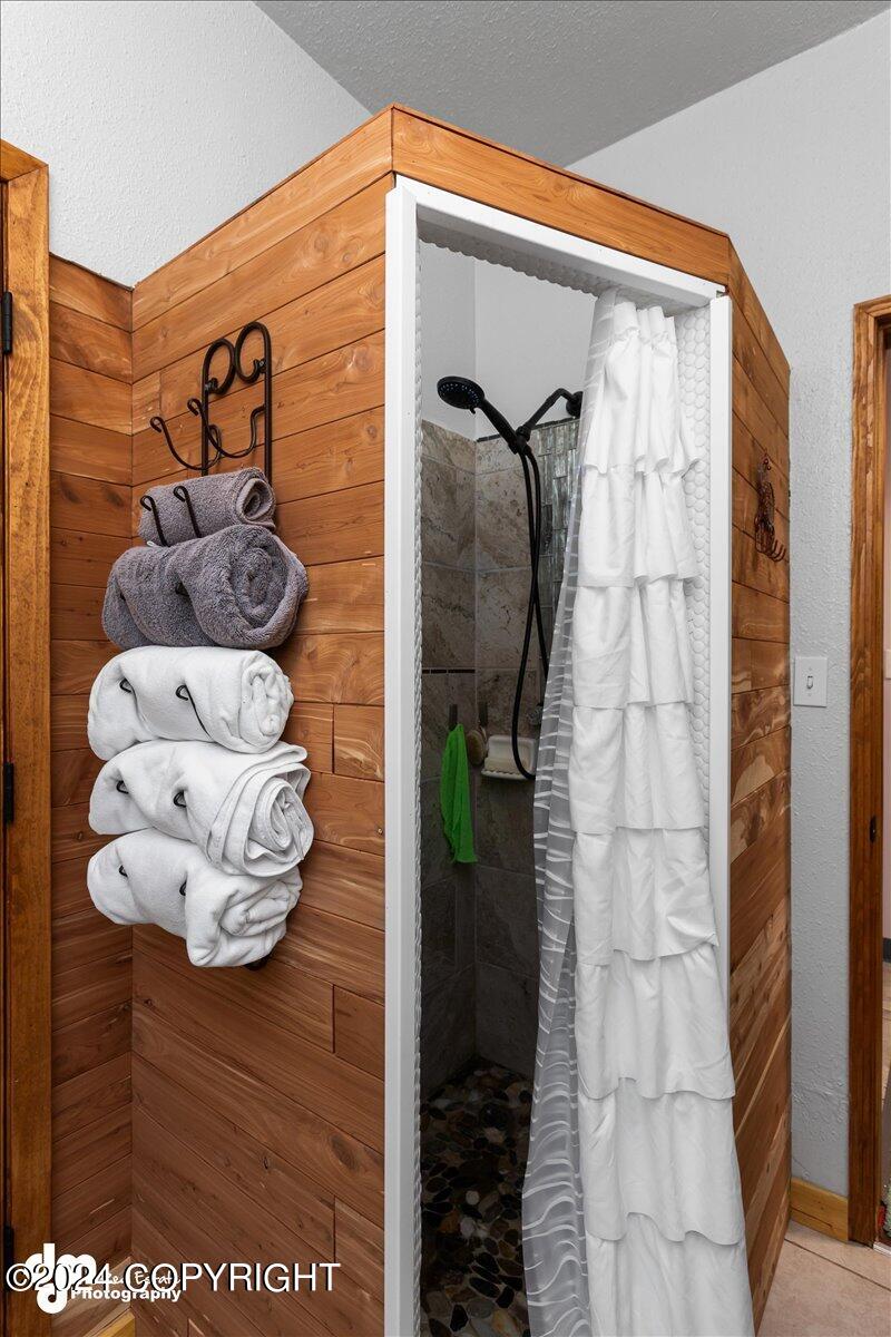 69646 Rollins Way, Anchor Point, Alaska image 38