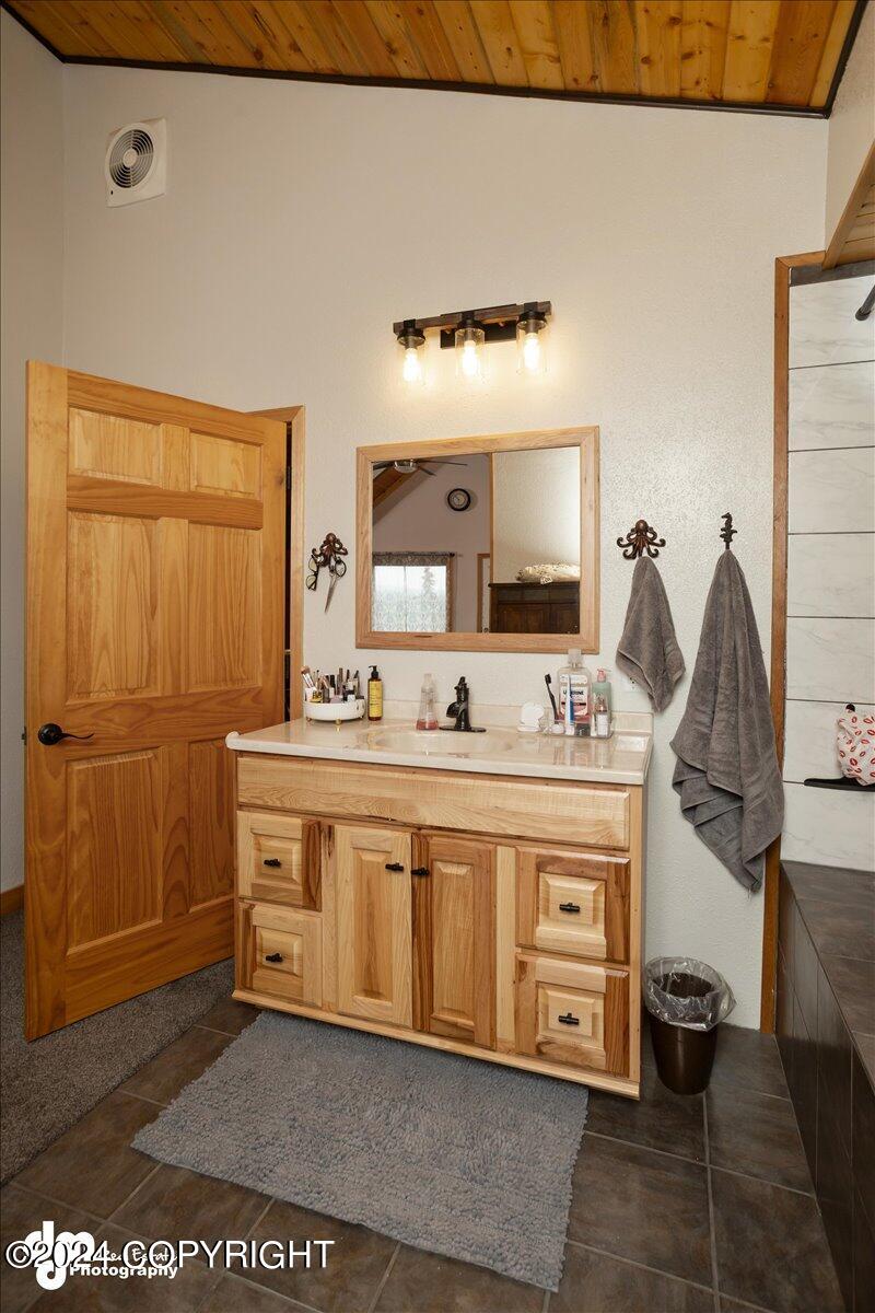 69646 Rollins Way, Anchor Point, Alaska image 32