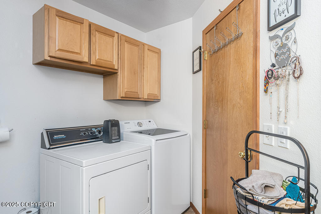 1688 N Goldbearing Court, Fairbanks, Alaska image 17