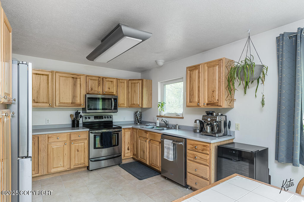 1688 N Goldbearing Court, Fairbanks, Alaska image 4