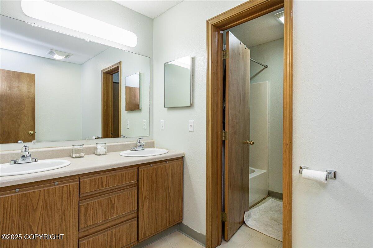 3060 Little Dome Court, Fairbanks, Alaska image 11