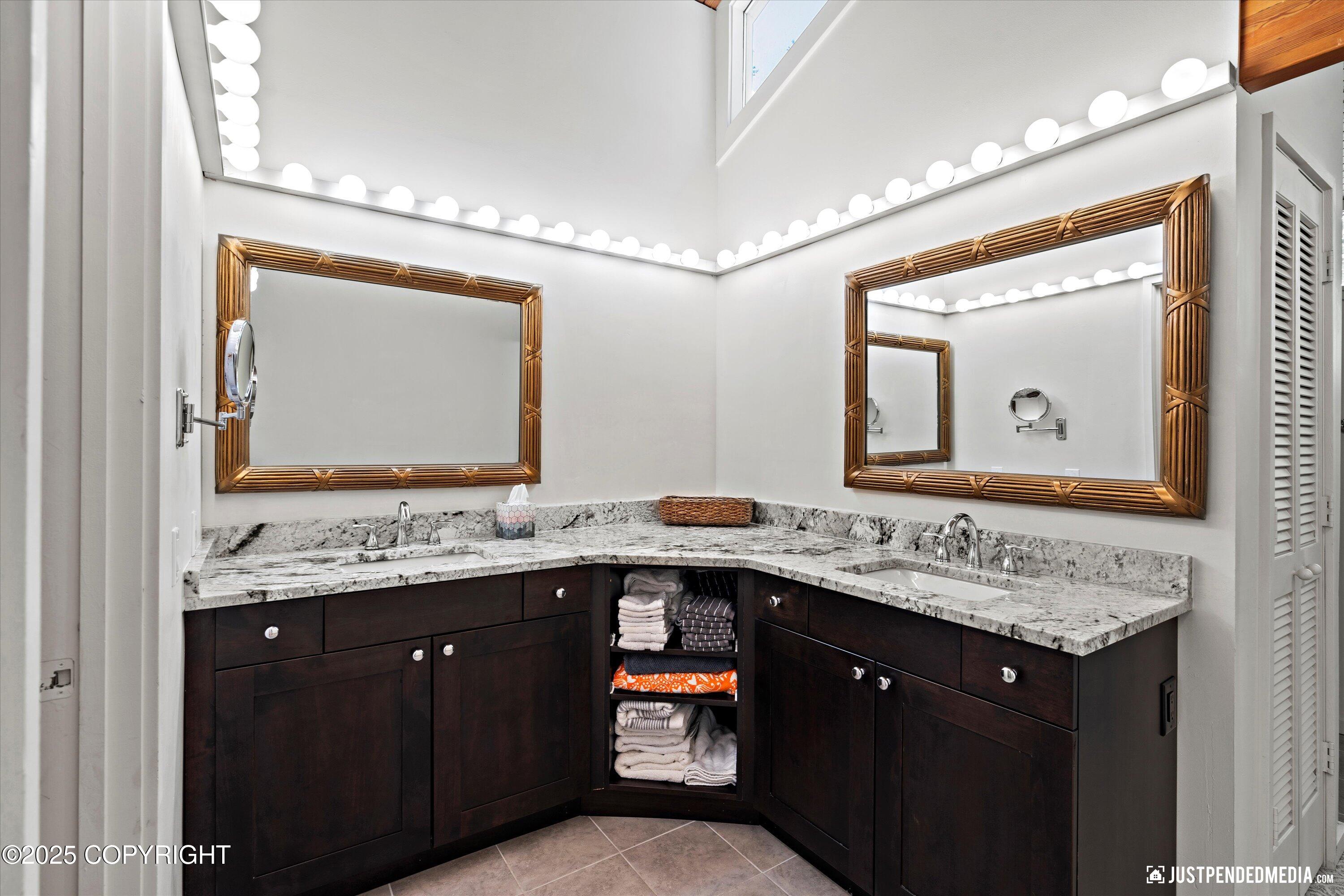4225 London Circle, Anchorage, Alaska image 42