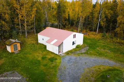 Homes For Sale - 35160 Cherokee Lane<br/> Sterling, AK 99672