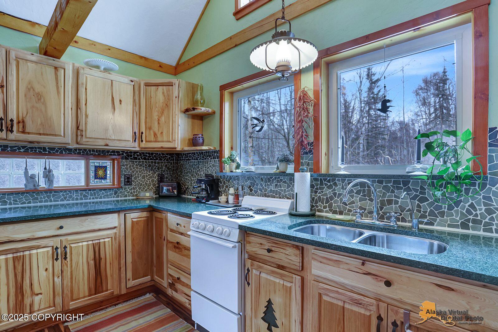 14153 S Gliska Street, Talkeetna, Idaho image 10