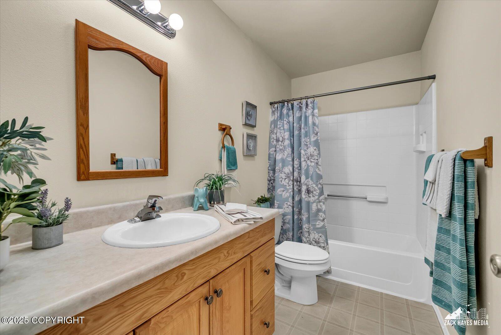 8133 Parkridge Circle, Anchorage, Alaska image 48