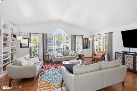Homes For Sale - 2632 Brookstone Loop<br/> Anchorage, AK 99515