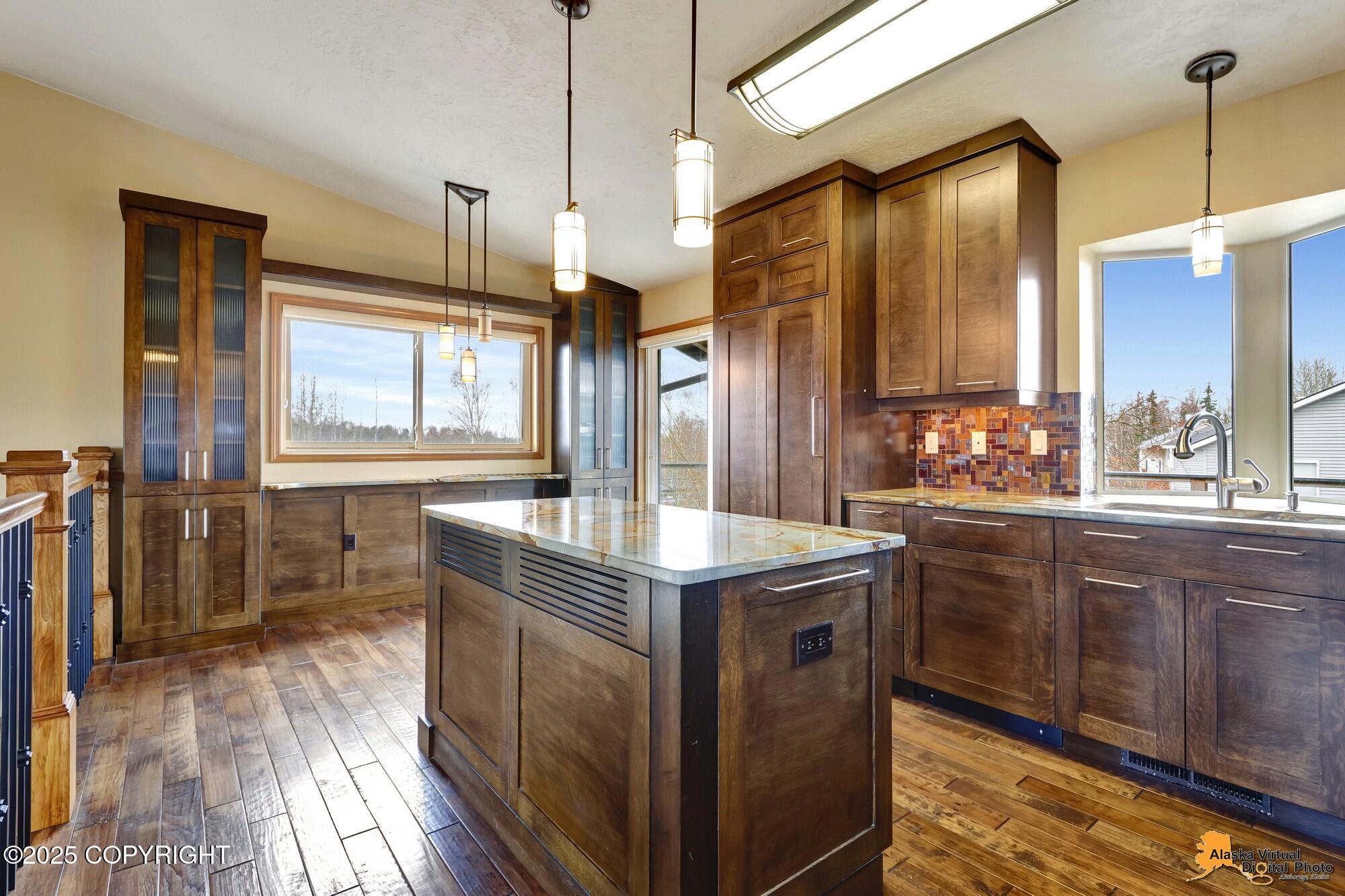 7001 Miranda Drive, Anchorage, Alaska image 12