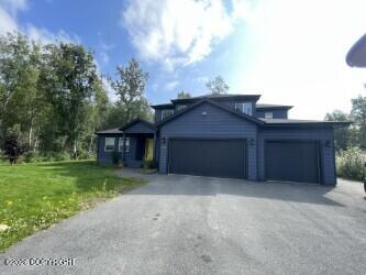 Photo of 8070 E Windy Woods Loop, Palmer, AK 99645 (MLS # 26-10862)