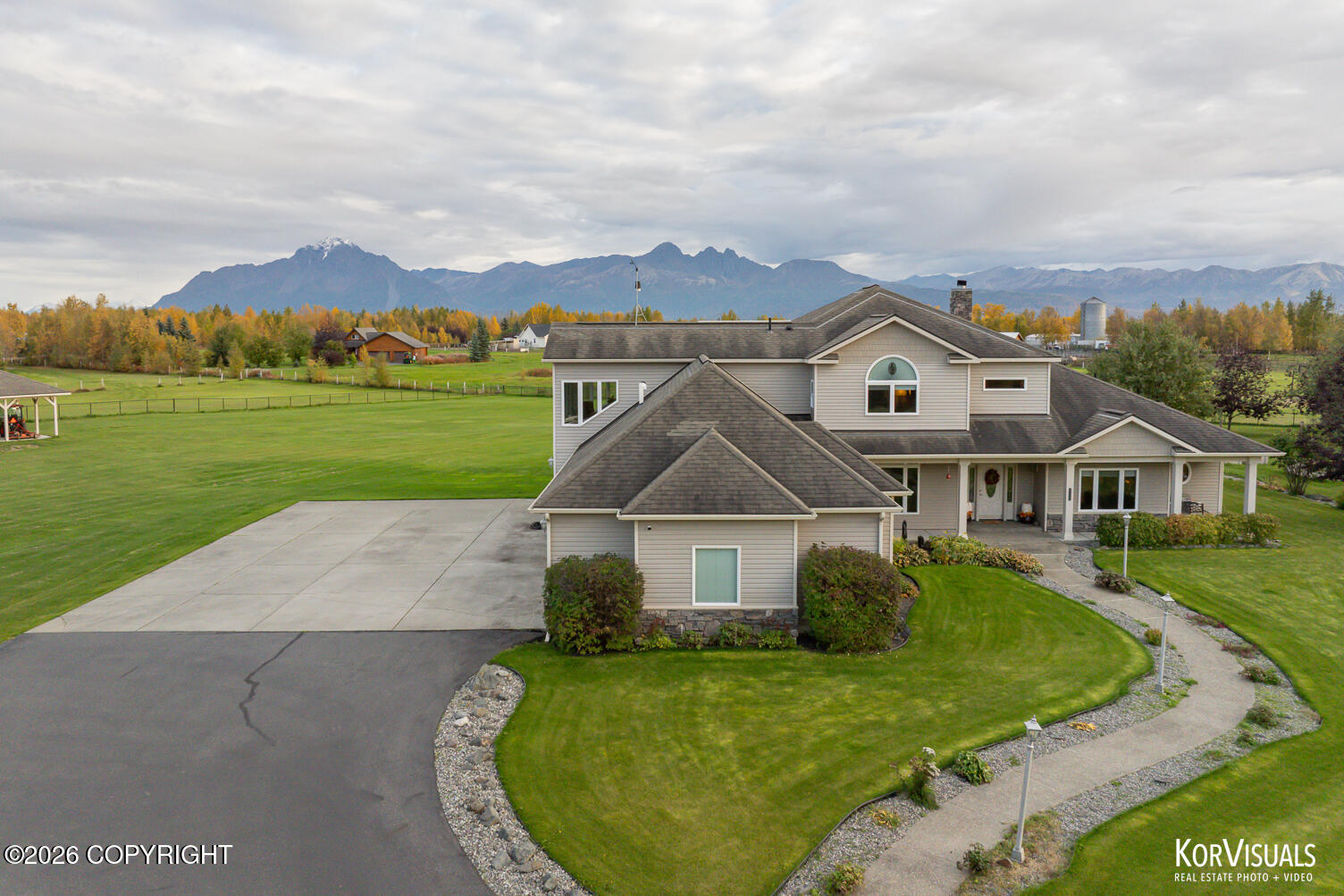 951 N Shoreline Drive