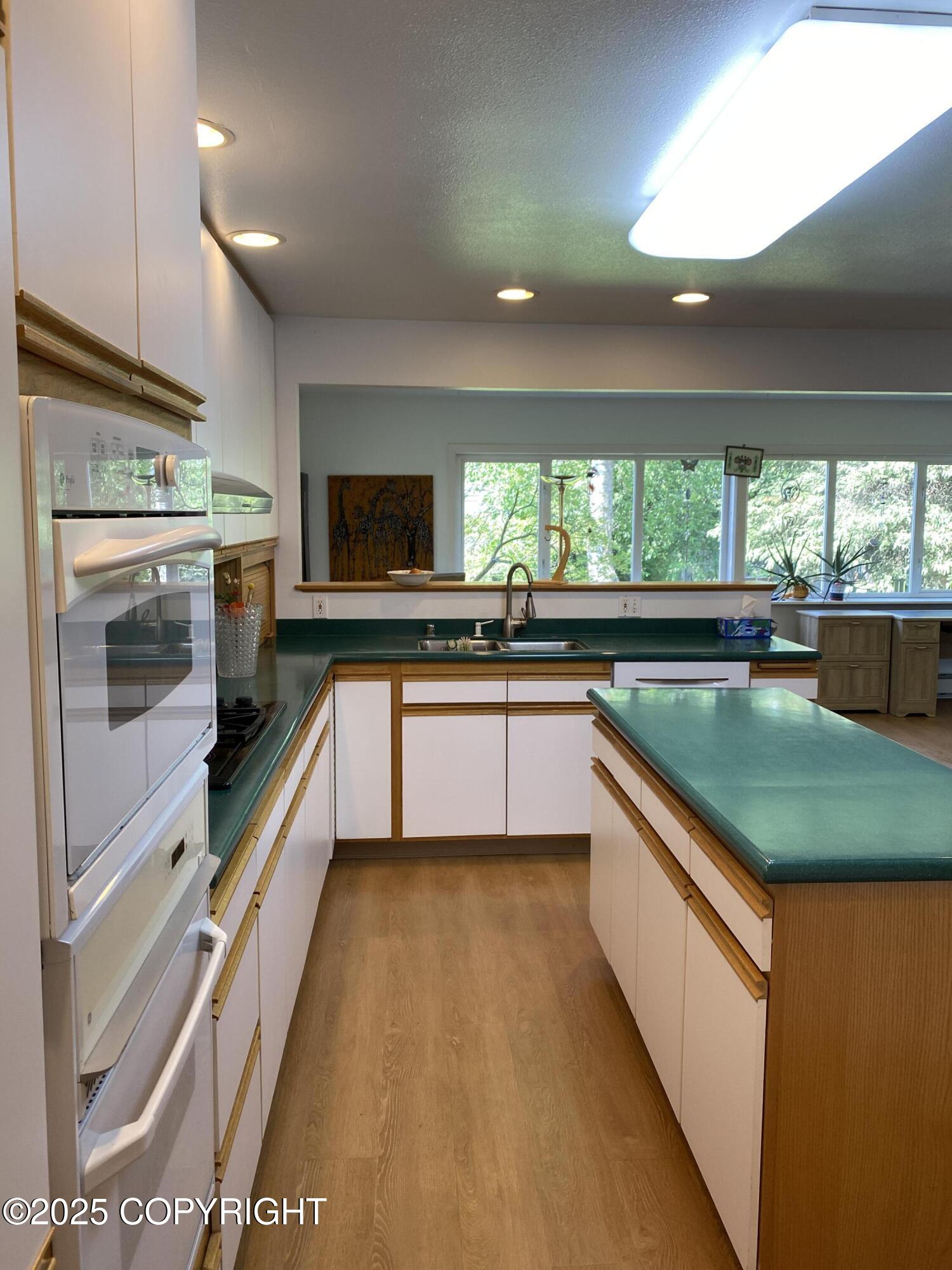 3316 Vassar Drive, Anchorage, Alaska image 24