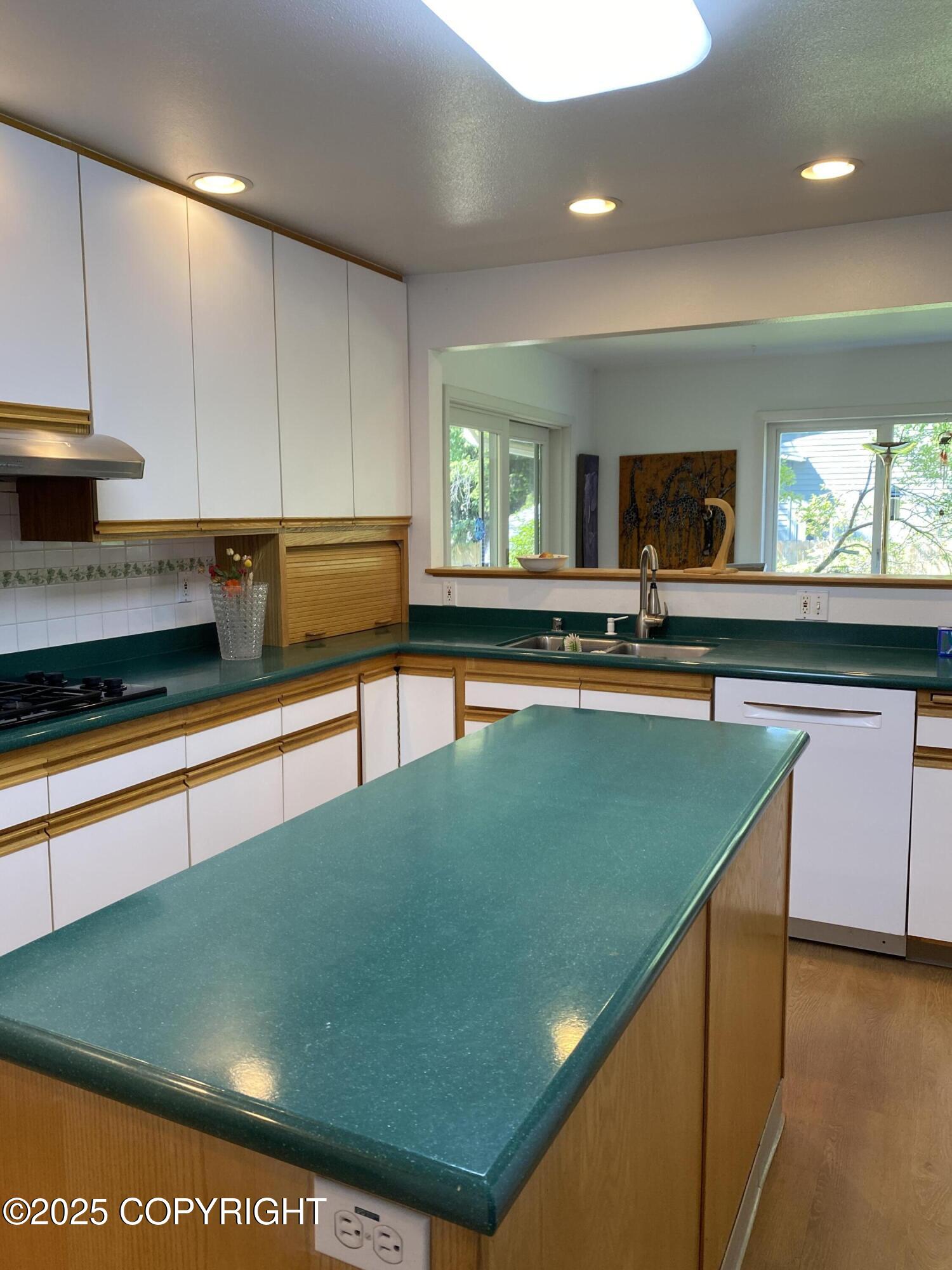 3316 Vassar Drive, Anchorage, Alaska image 26