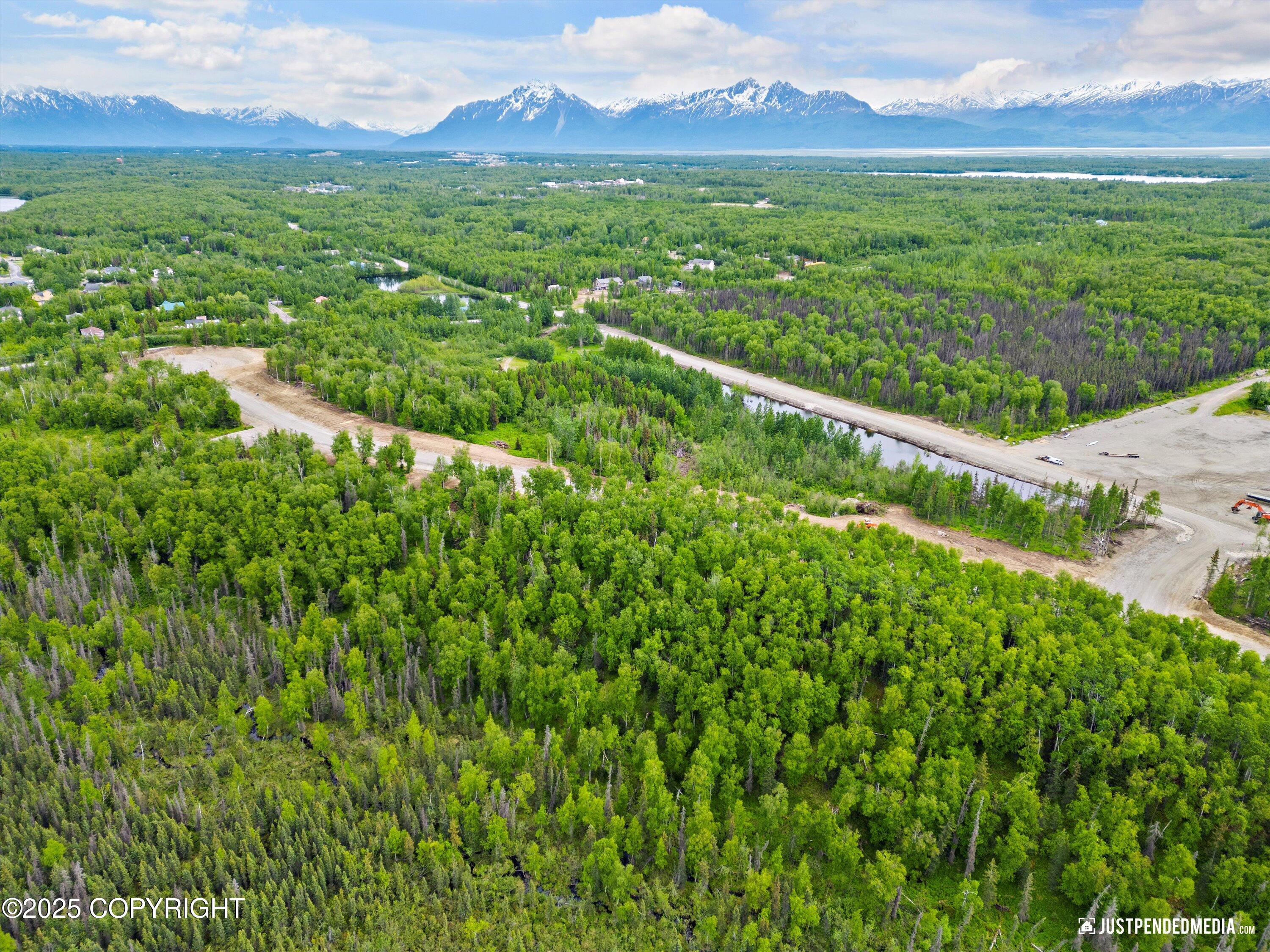 2473 W Longview Circle, Wasilla, Alaska image 5