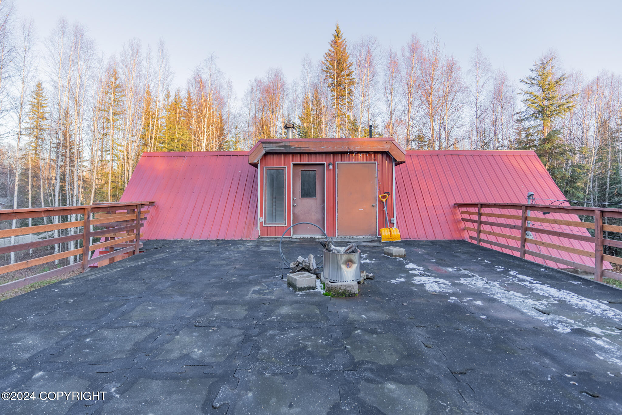 2437 Poppy Drive, North Pole, Alaska image 3