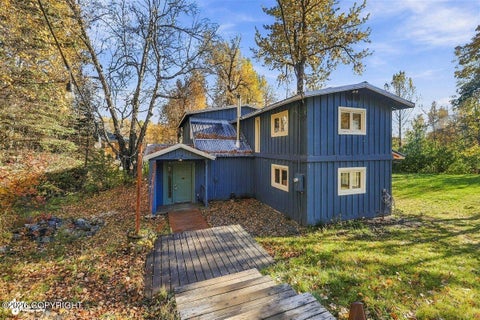 Photo of 5528 E Edgerton Parks Road, Palmer, AK 99645 (MLS # 26-12721)