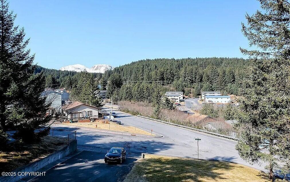 1322 N Madsen Avenue, Kodiak, Alaska image 28