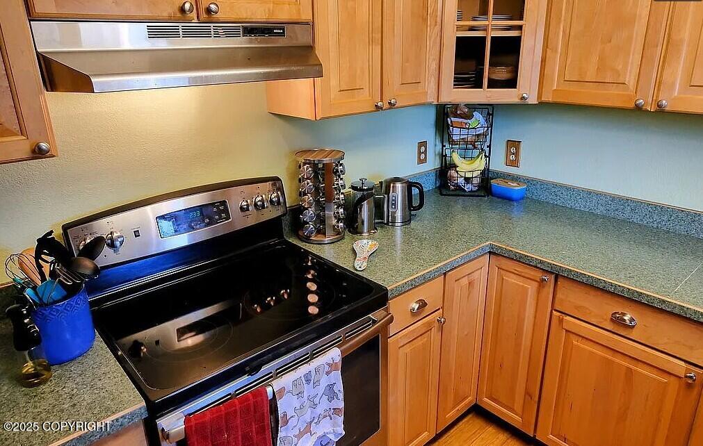 1322 N Madsen Avenue, Kodiak, Alaska image 20