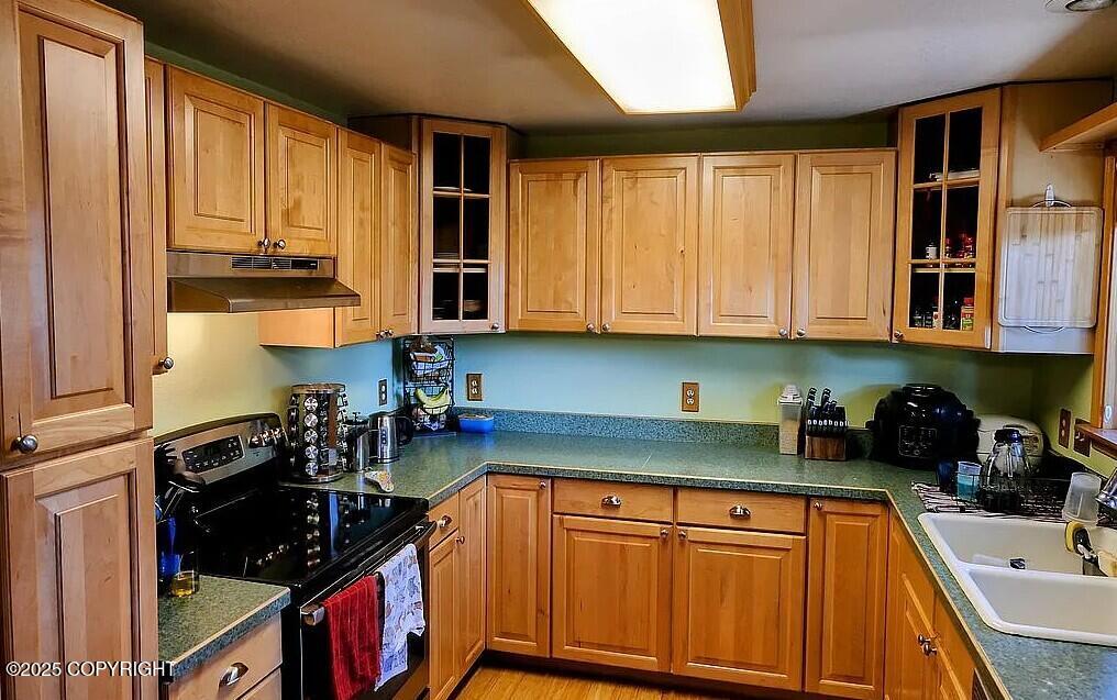 1322 N Madsen Avenue, Kodiak, Alaska image 4
