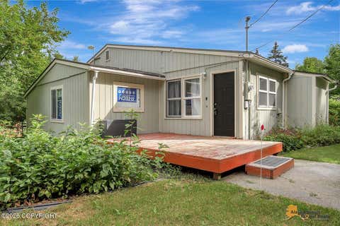 Photo of 10833 E Twin Peaks Court, Palmer, AK 99654 (MLS # 26-10012)