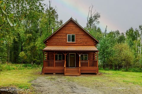 Homes For Sale - 10900 W Hobbit Road<br/> Houston, AK 99623