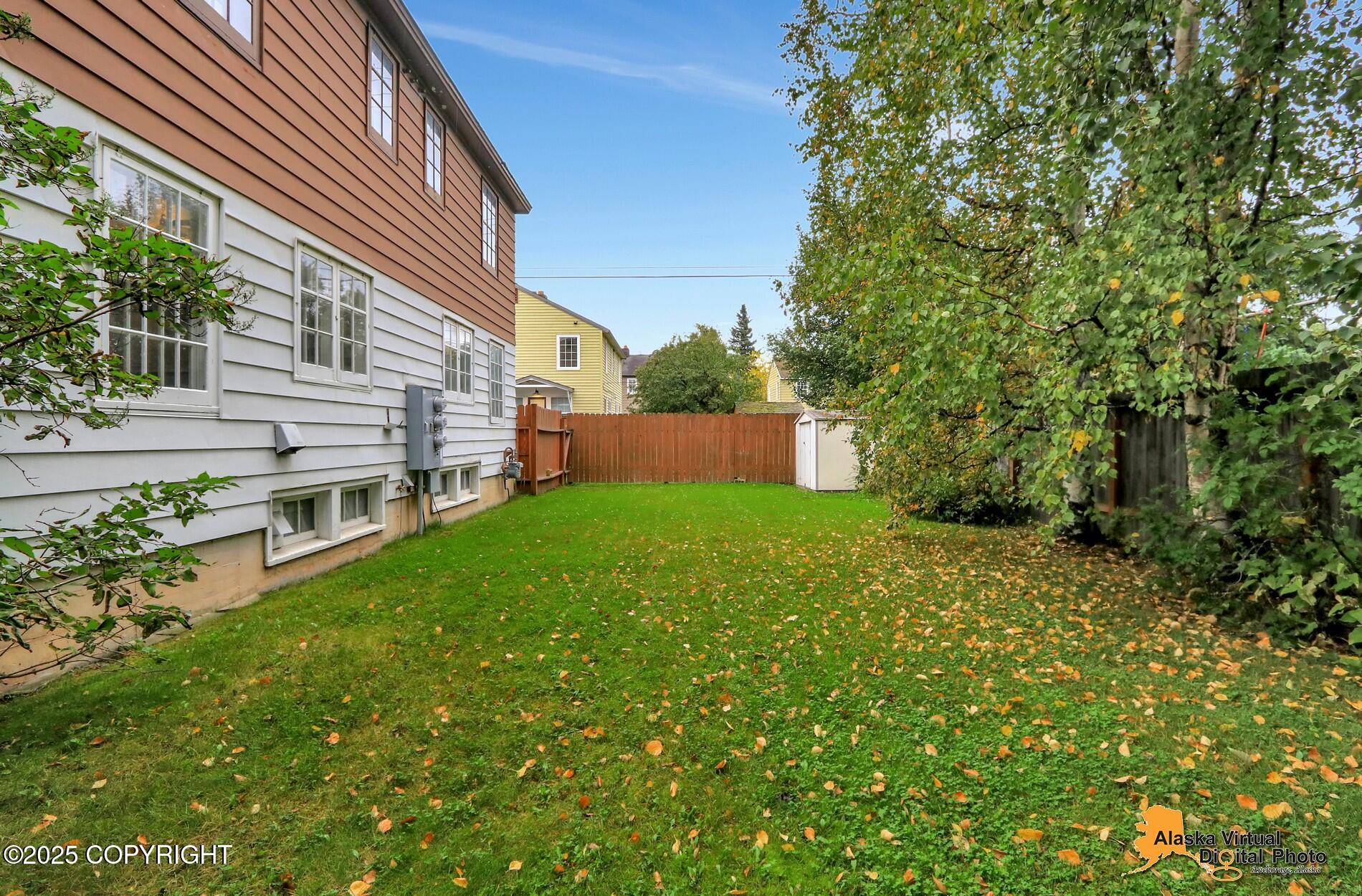 Anchorage, Alaska 99501, United States, 4 Bedrooms Bedrooms, ,2 BathroomsBathrooms,Residential,Pending,208731