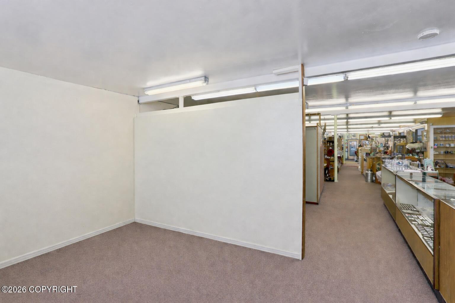 1068 W Fireweed Lane