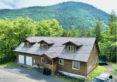 Homes For Sale - 1409 Sunnyside Drive<br/> Craig, AK 99921