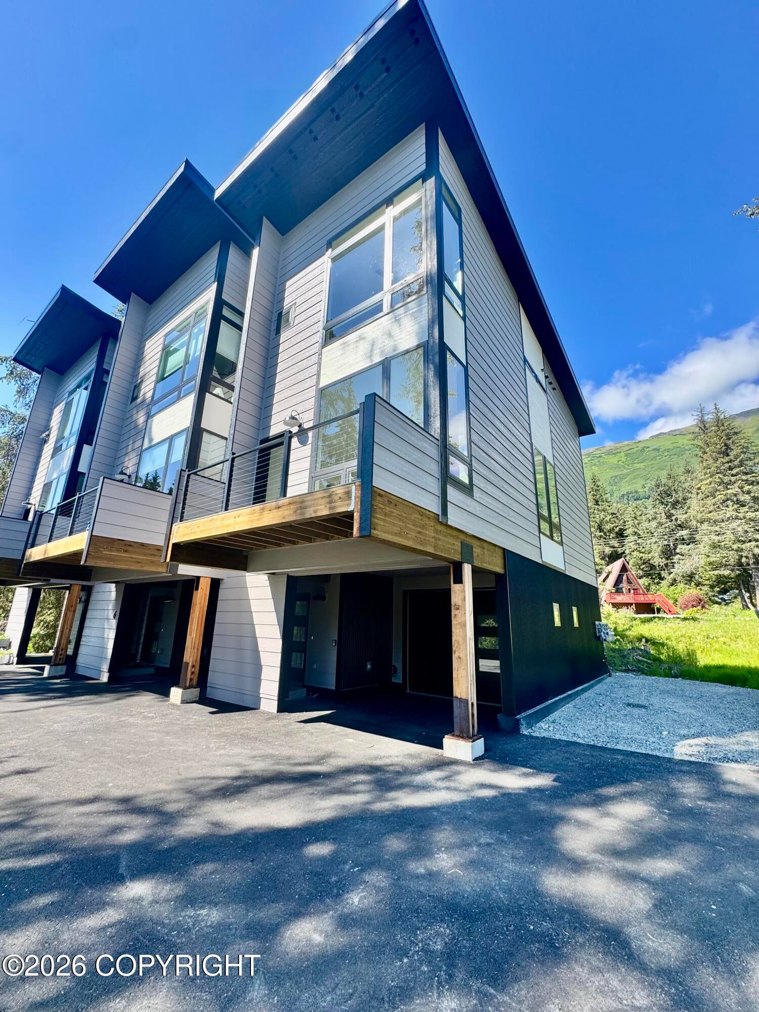 1538 Alyeska Highway #5