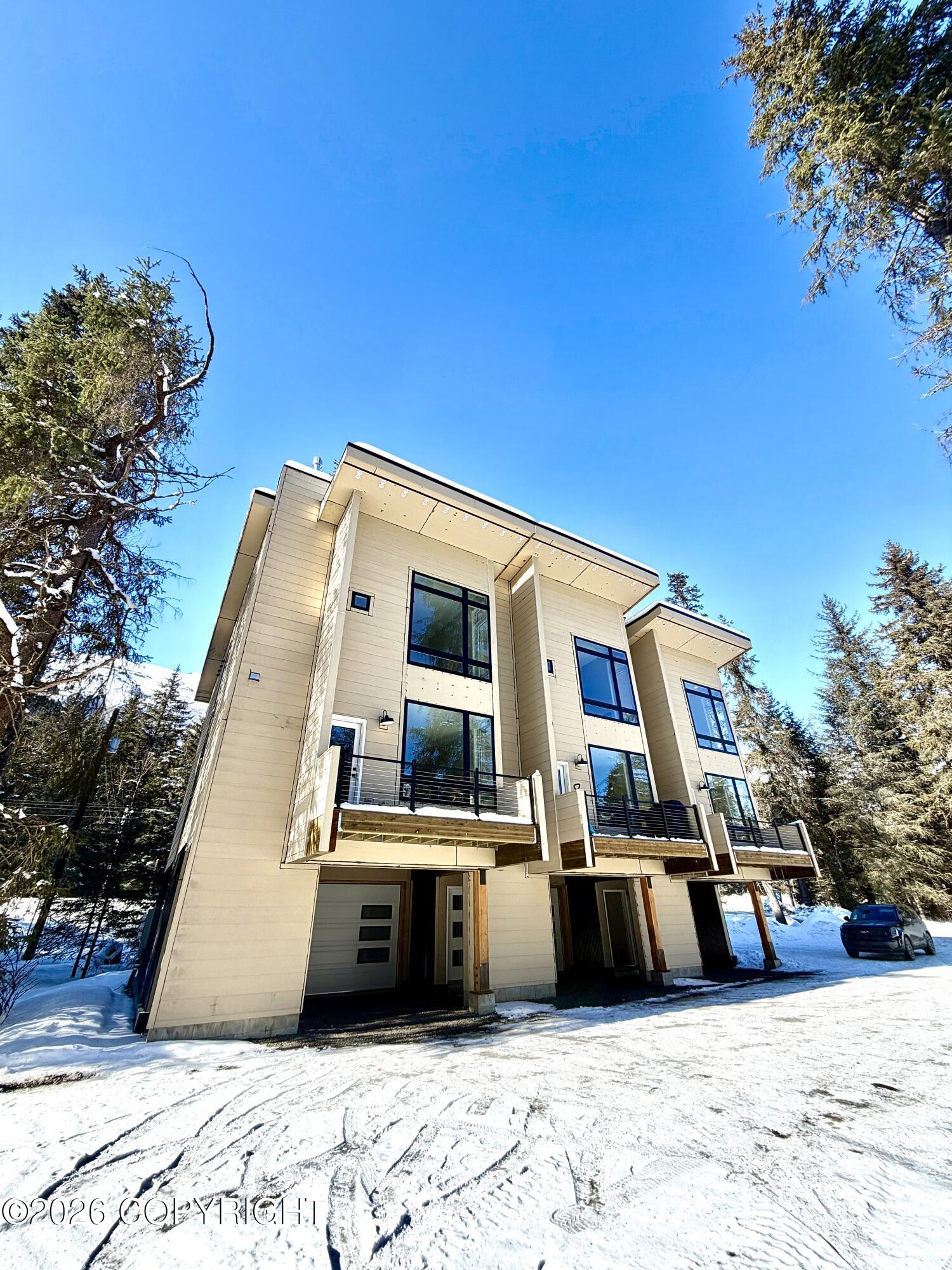 1538 Alyeska Highway #5