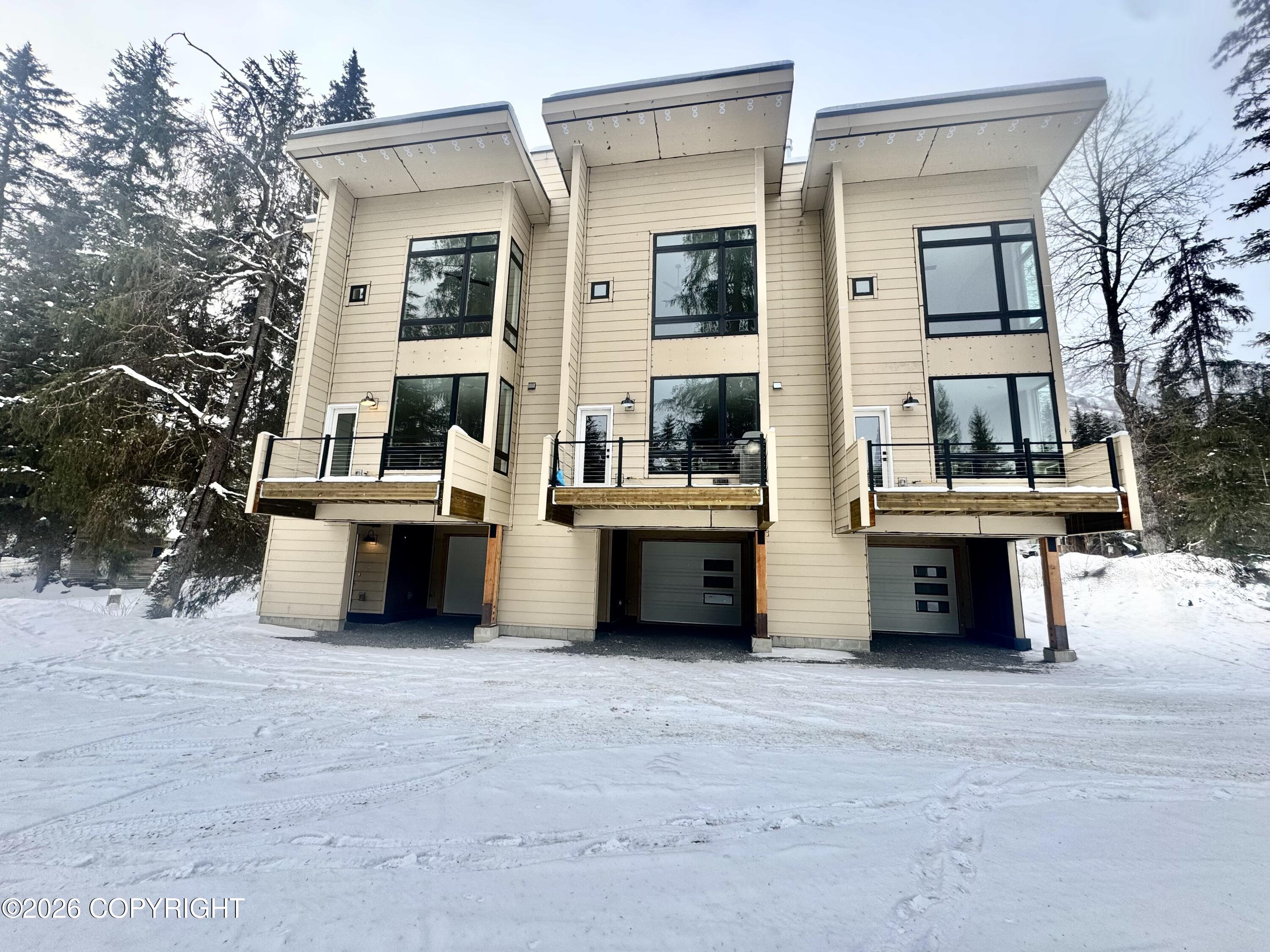 1538 Alyeska Highway #5