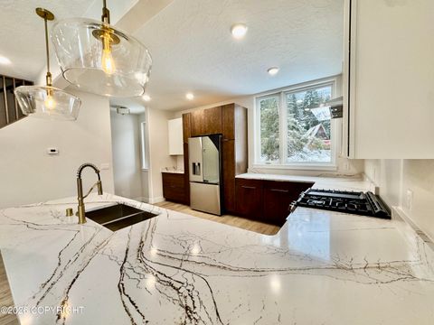 Condo For Sale - 1538 Alyeska Highway #5<br/> Girdwood, AK 99587