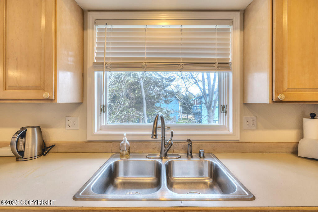 4011 Justin Circle, Anchorage, Alaska image 8