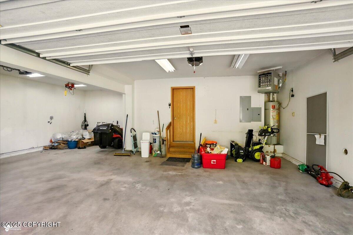 22030 Birch Creek Drive, Chugiak, Alaska image 39