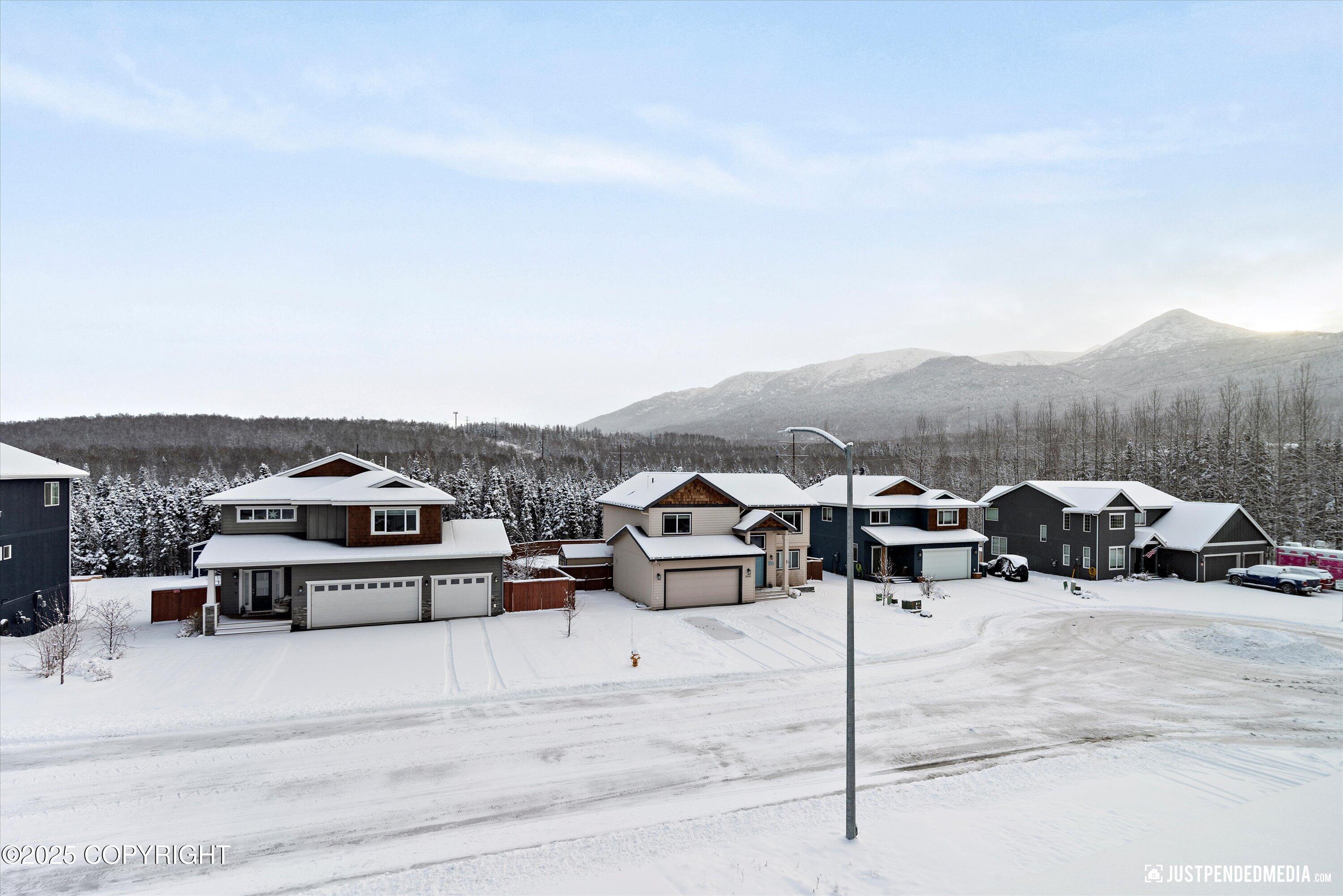13856 Akers Circle, Eagle River, Alaska image 39