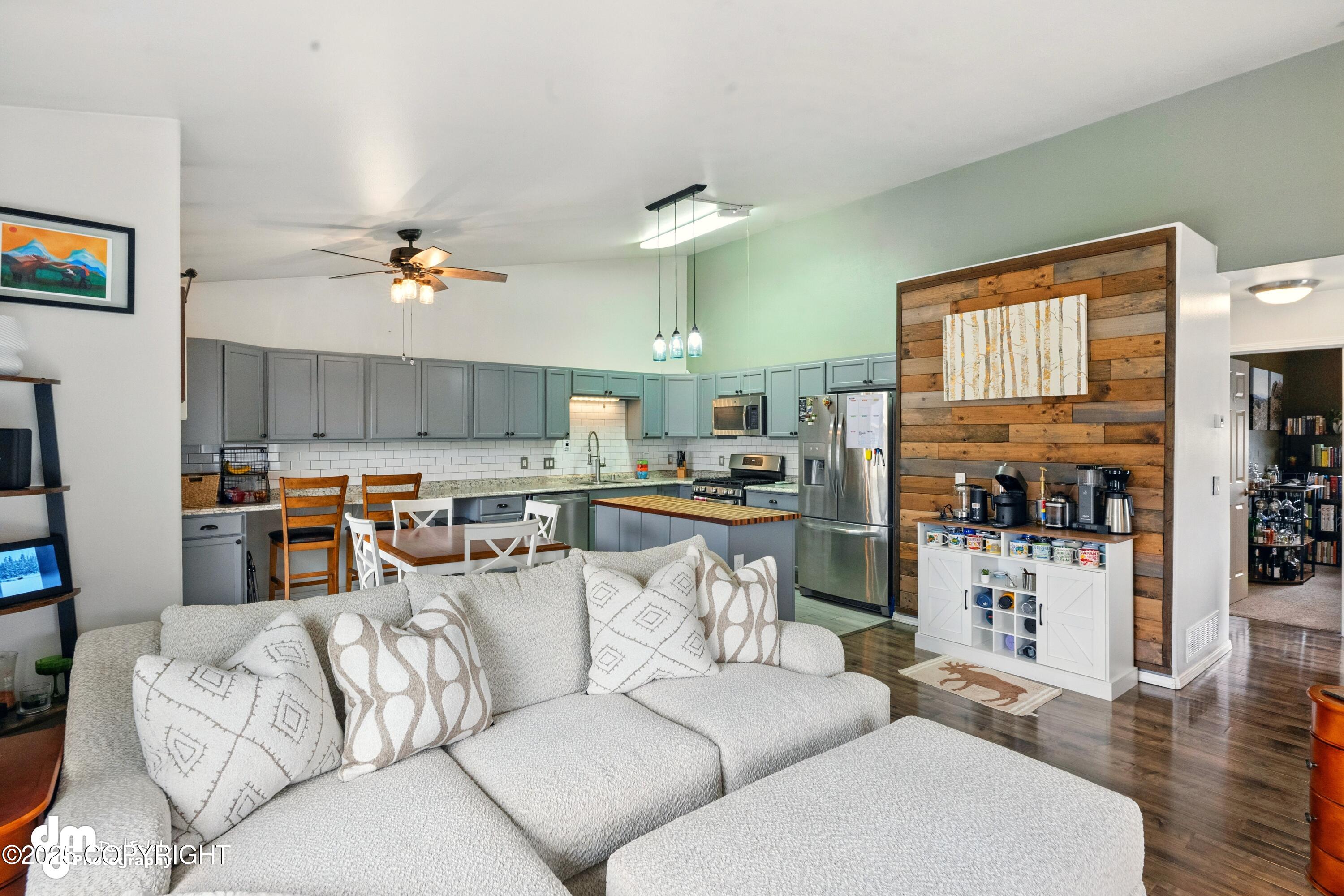 17334 Flintwood Place, Eagle River, Alaska image 7