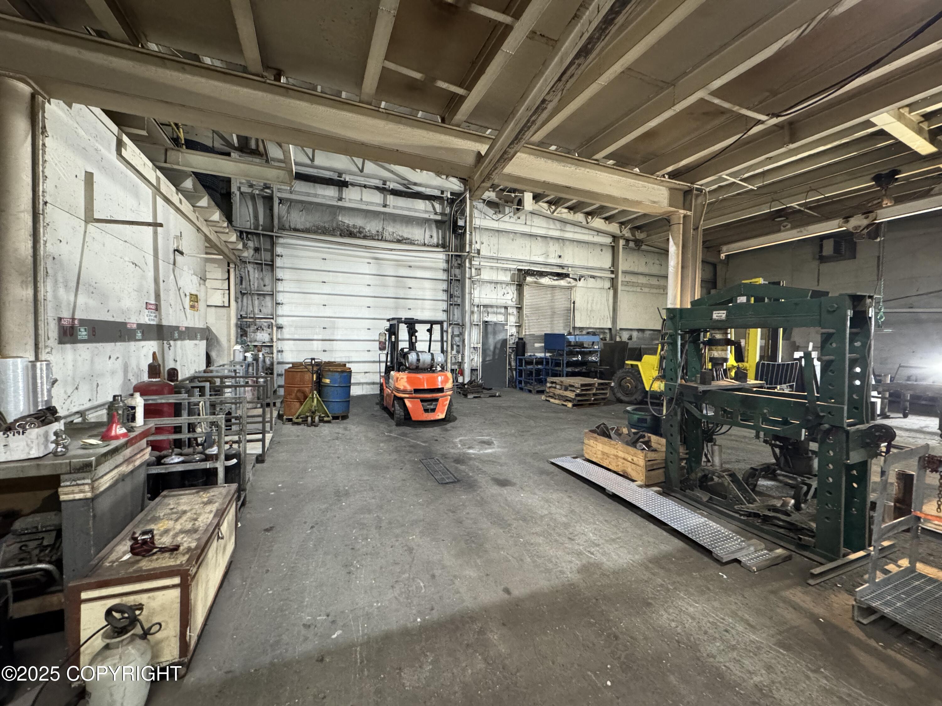 308 & 320 Shelikof Street