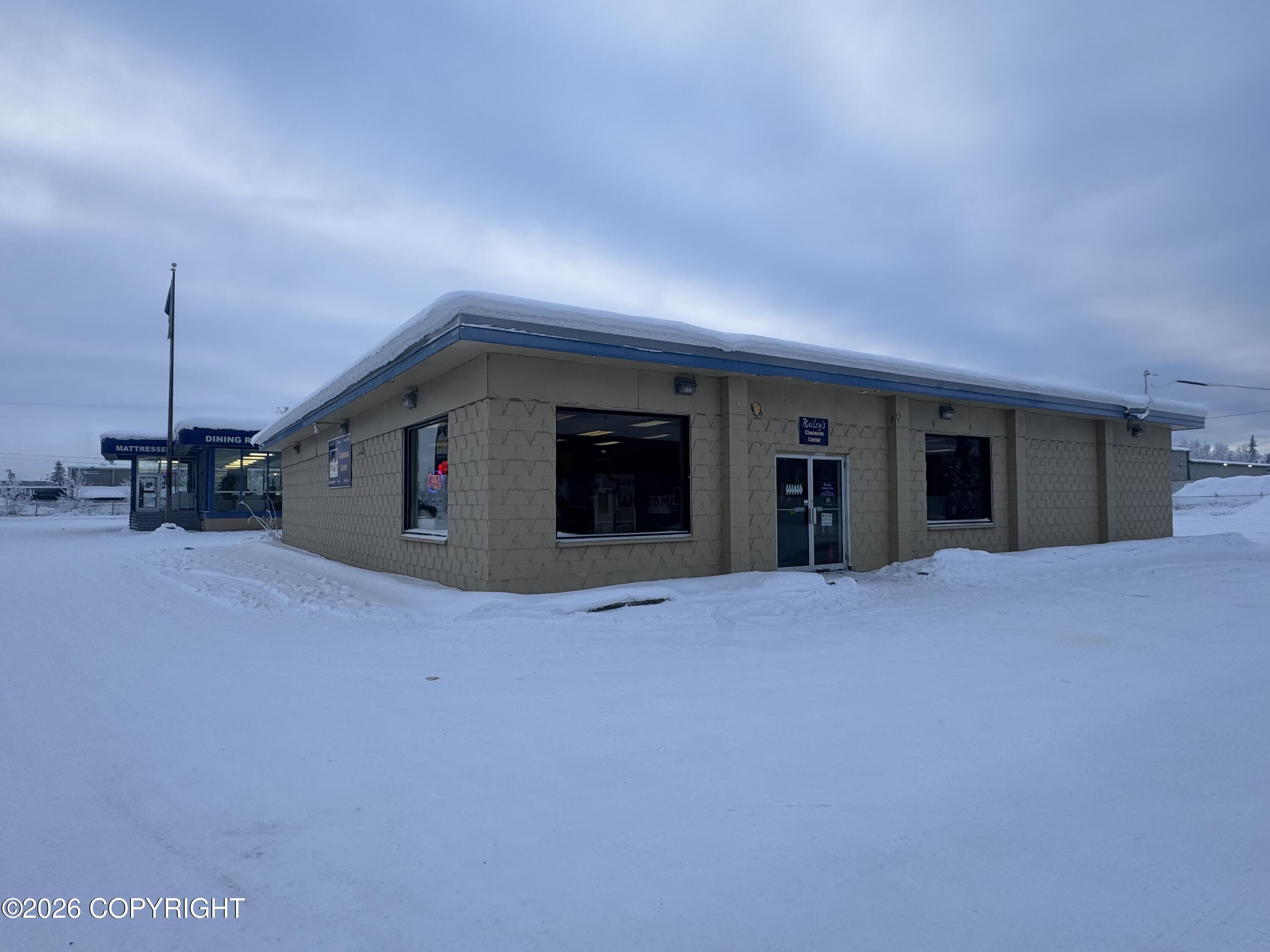 1916 S Cushman Street