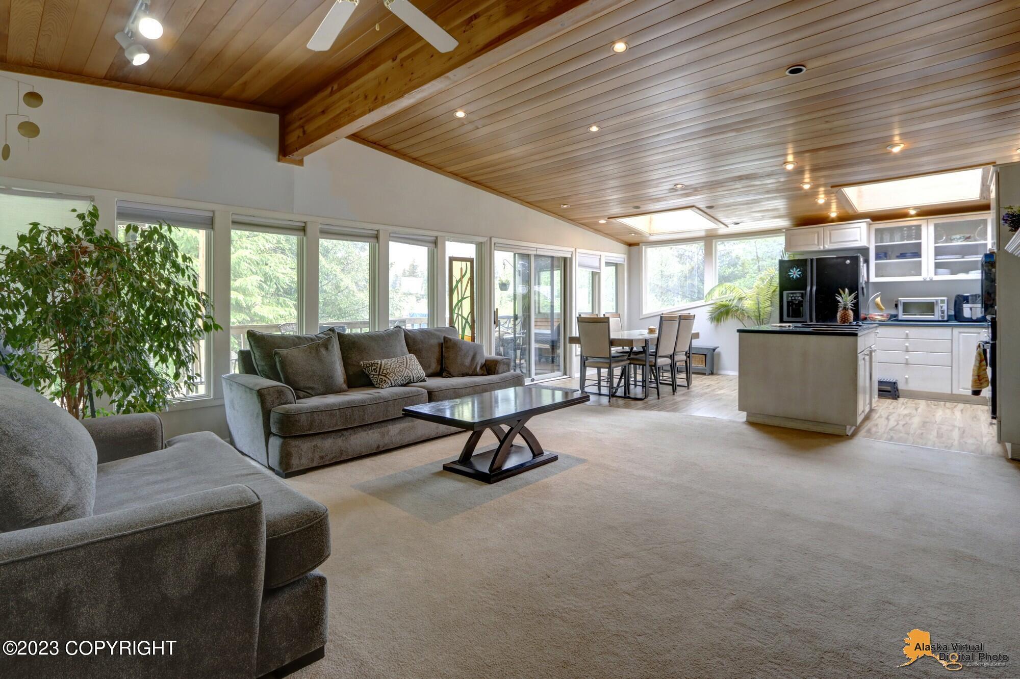 401 Portage Glacier Loop