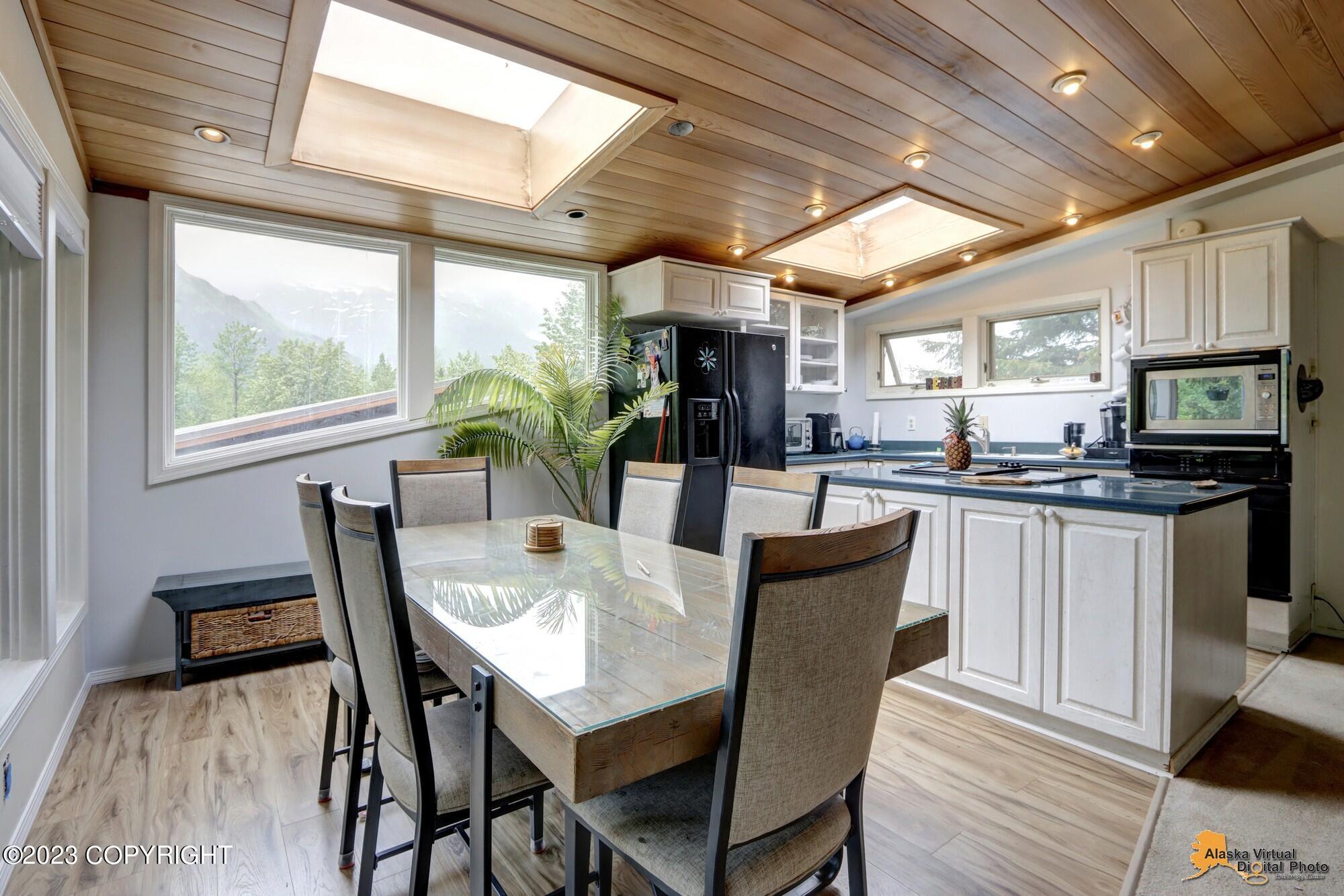 401 Portage Glacier Loop