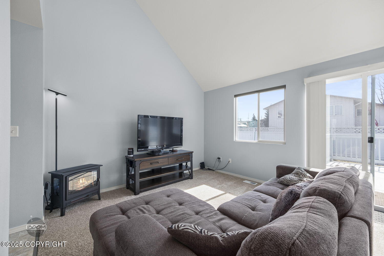 1320 Gram Circle, Anchorage, Alaska image 7