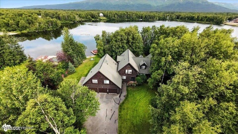 Homes For Sale - 6631 E Wolf Lake Drive<br/> Wasilla, AK 99654
