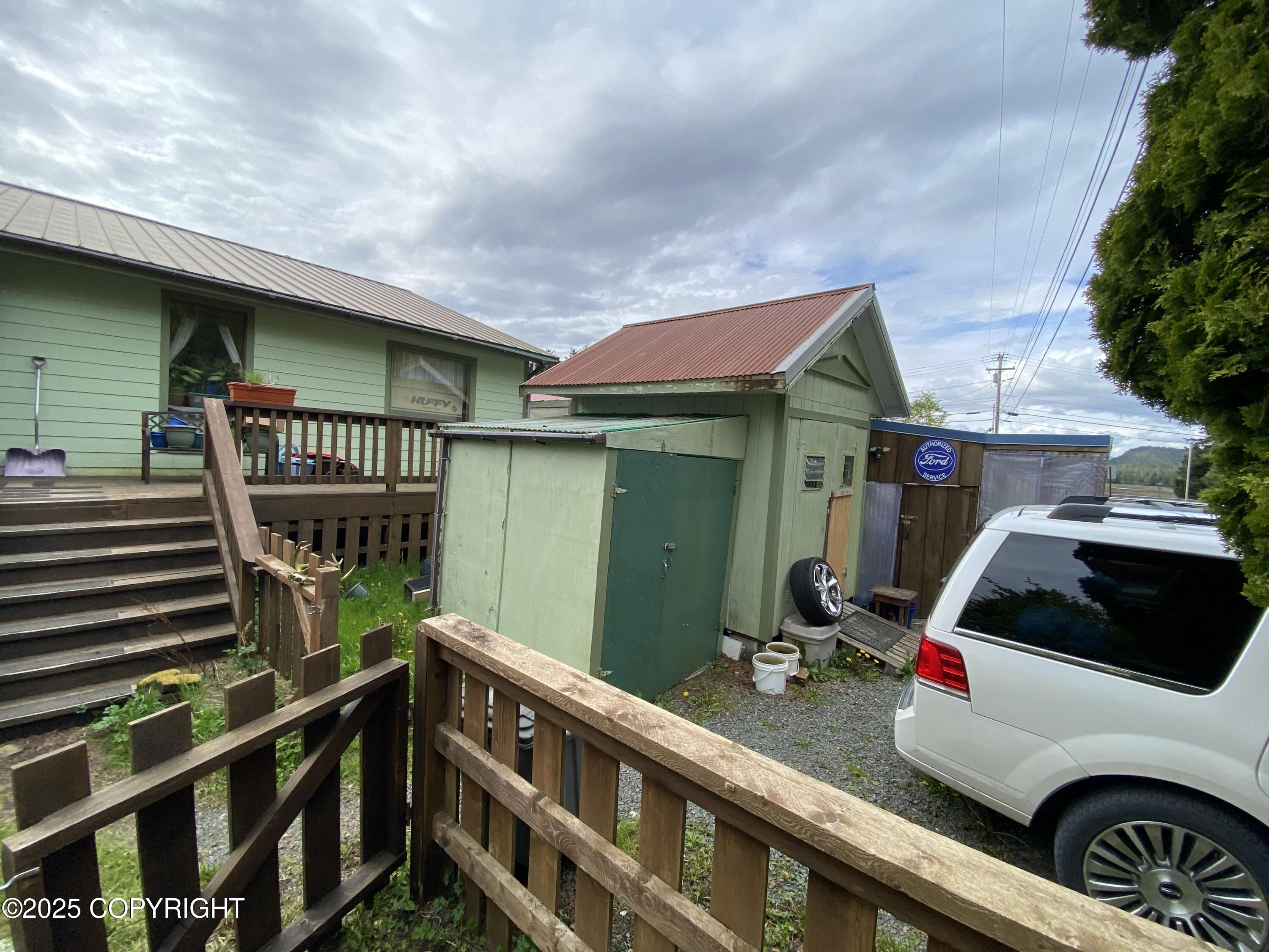1906 Hamilton Drive