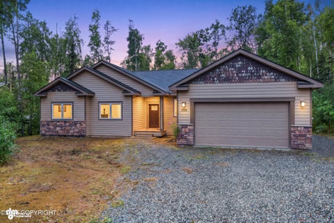 Photo of 3326 S Vale Avenue, Wasilla, AK 99623 (MLS # 26-10671)