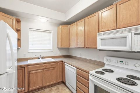 Condo For Sale - 9215 Commons Place #5<br/> Anchorage, AK 99502