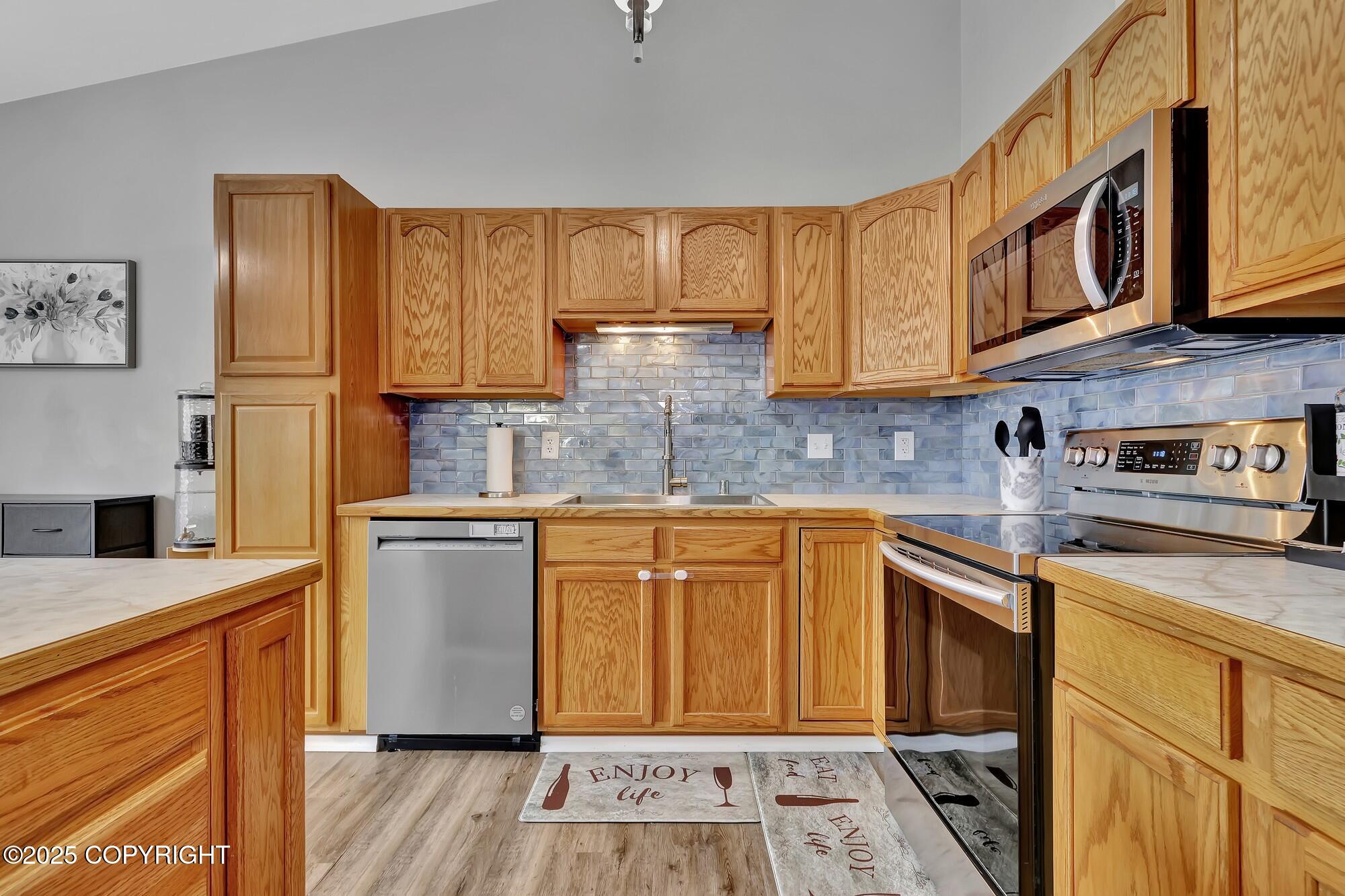 2460 Lochenshire Place #21, Anchorage, Alaska image 15