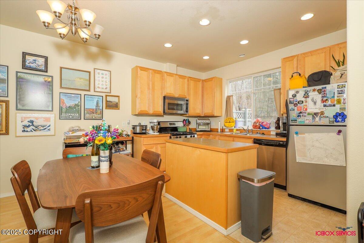 20145 Riverside Drive #4B, Eagle River, Alaska image 7