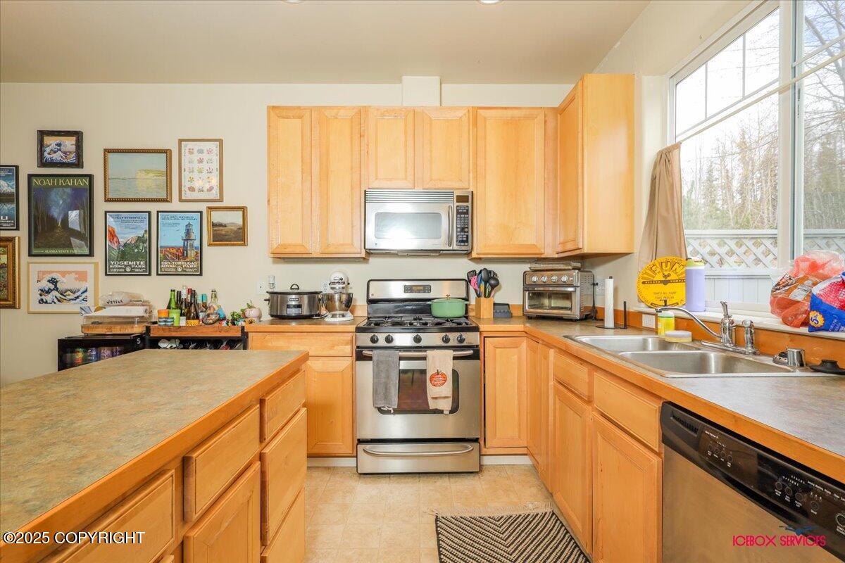 20145 Riverside Drive #4B, Eagle River, Alaska image 13