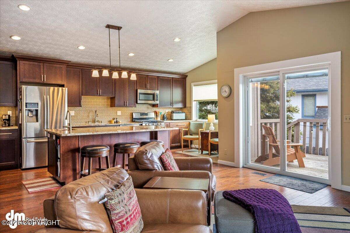 4760 Pine Valley Court, Anchorage, Alaska image 3