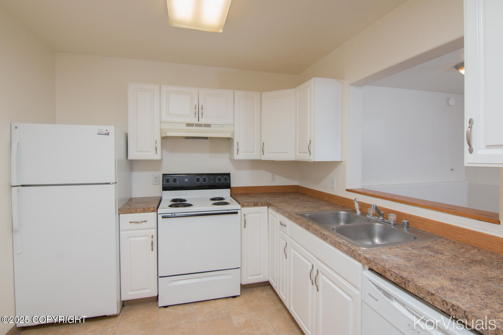 Wasilla, Alaska 99654, United States, 2 Bedrooms Bedrooms, ,1 BathroomBathrooms,Residential,Active,96311