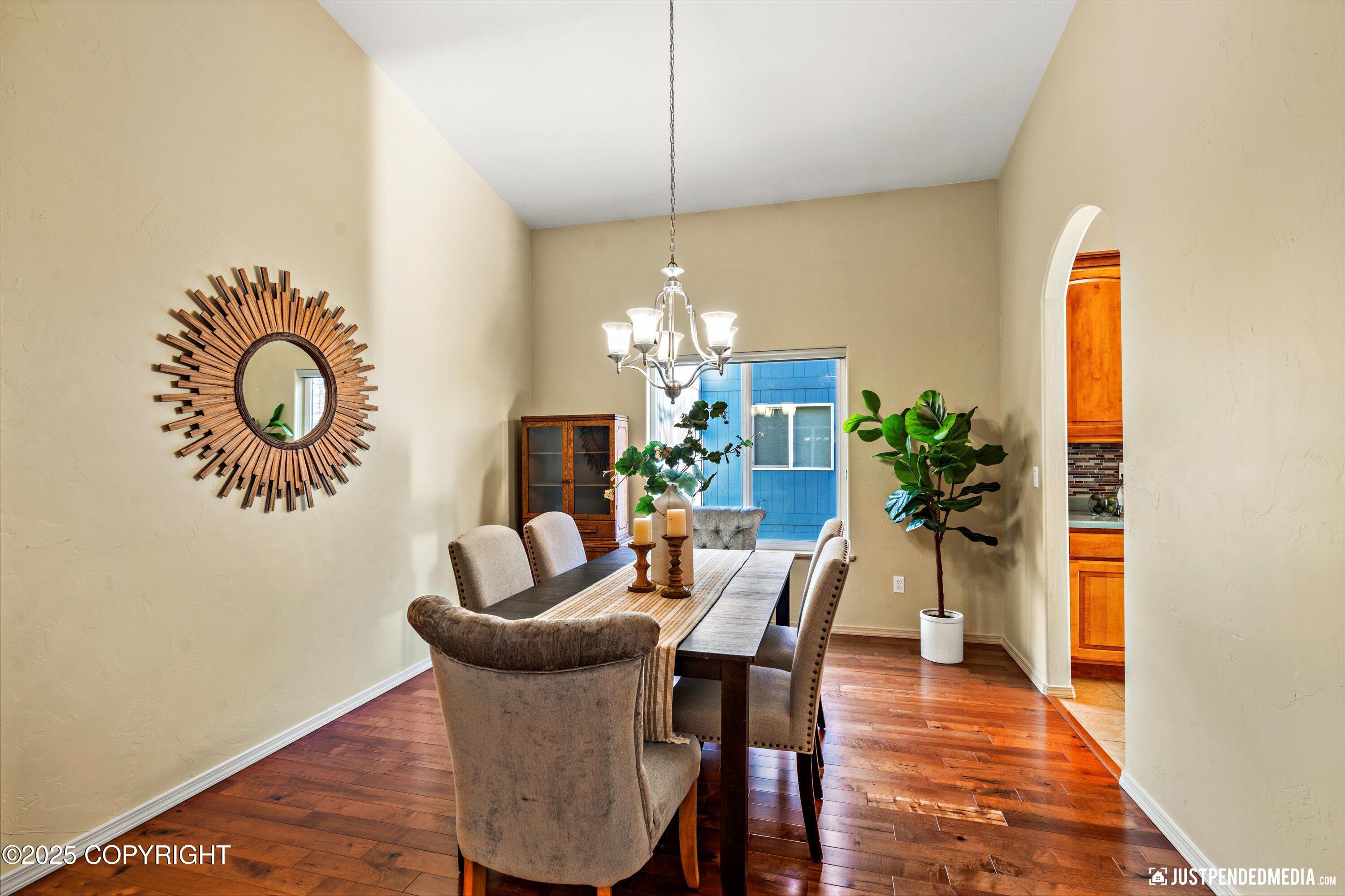 Eagle River, Alaska 99577, United States, 4 Bedrooms Bedrooms, ,3 BathroomsBathrooms,Residential,Active,221436