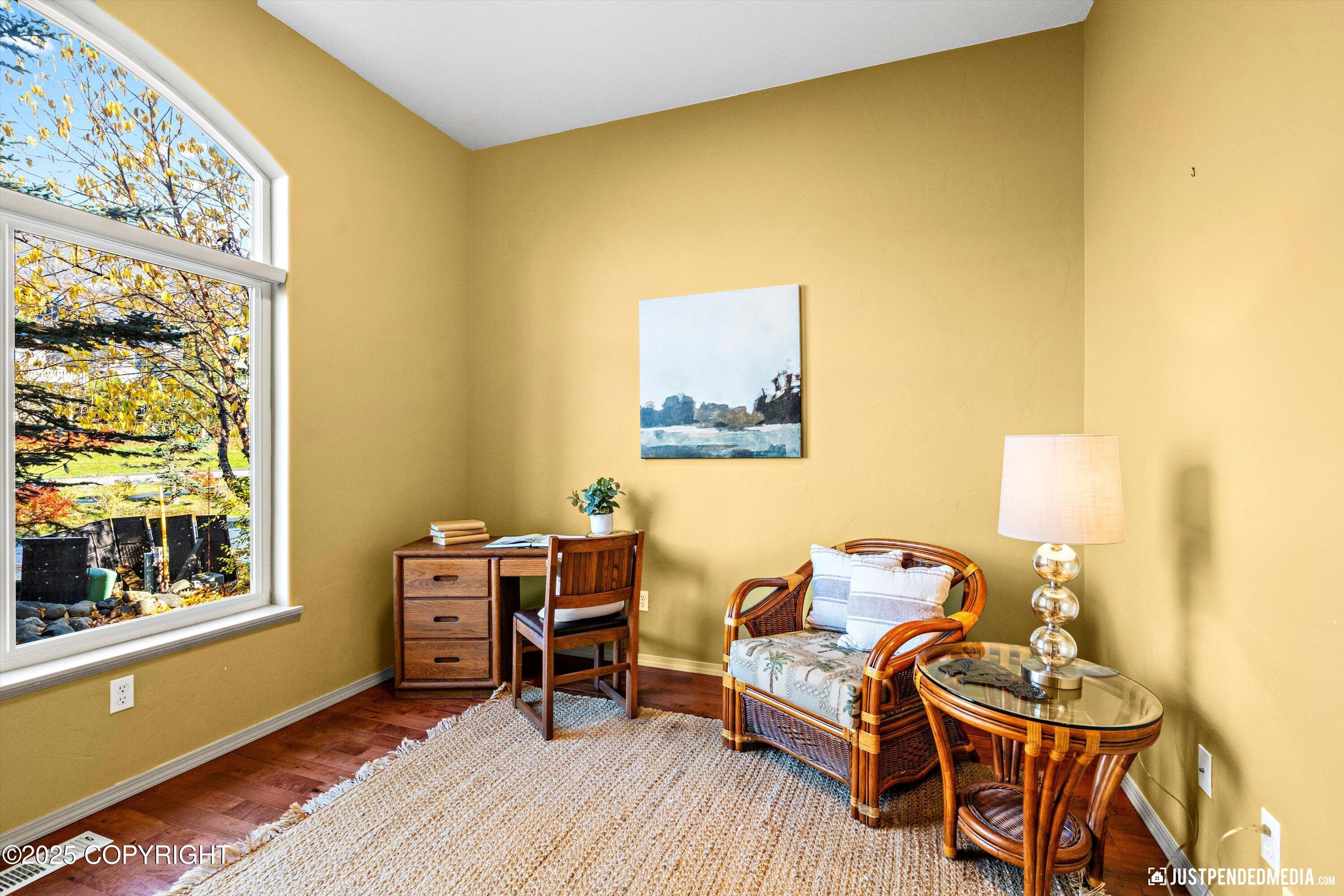 Eagle River, Alaska 99577, United States, 4 Bedrooms Bedrooms, ,3 BathroomsBathrooms,Residential,Active,221436